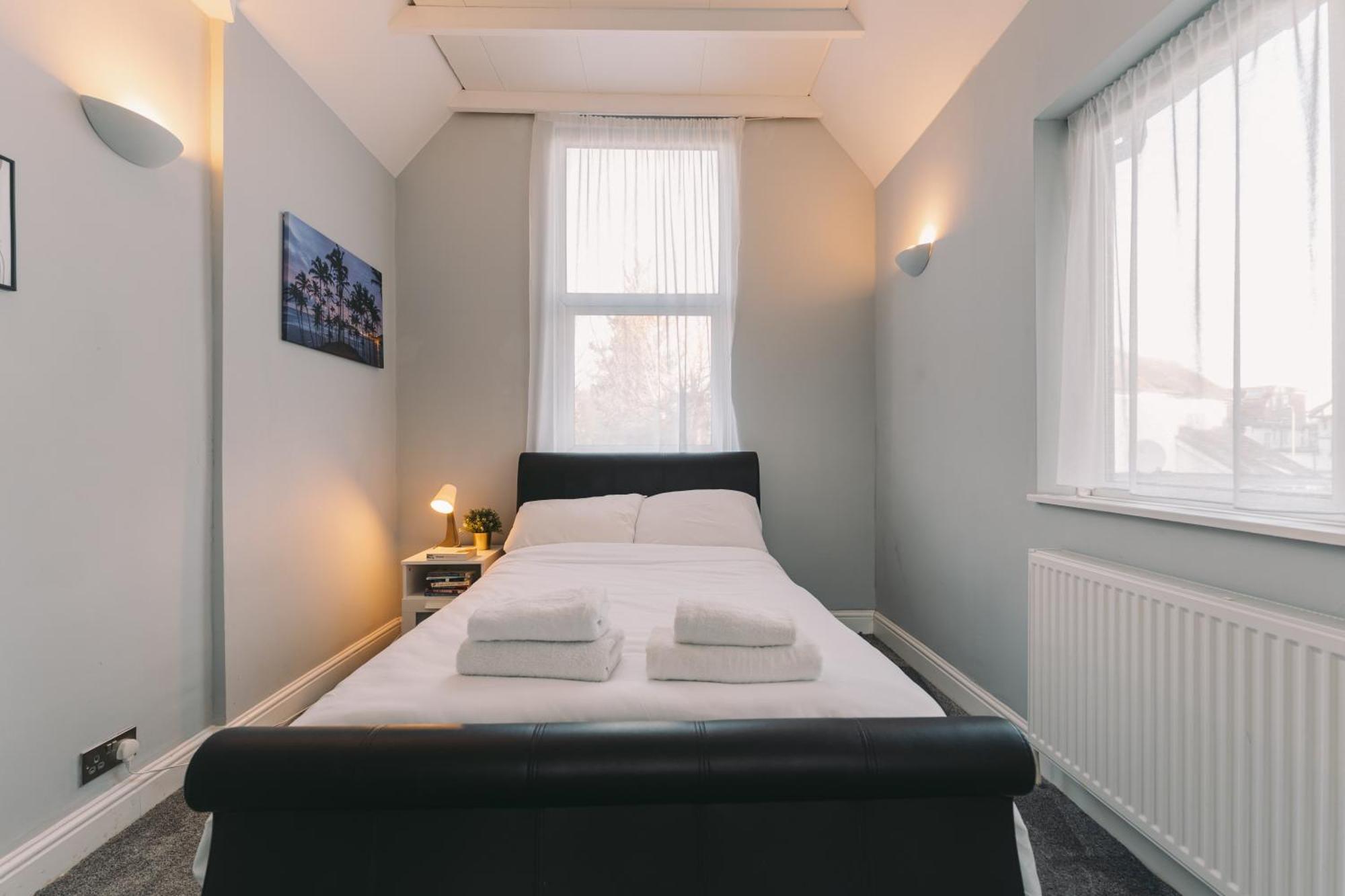 ロンドンModern Flat By The Underground.アパートメント エクステリア 写真